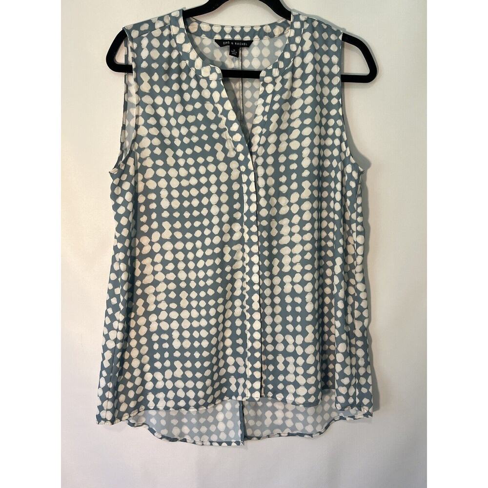 Zac & Rachel Women's Sleeveless Top size Small Blouse Tier Geometric Button
